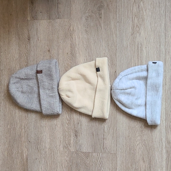 3 beenie sets - Picture 1 of 8